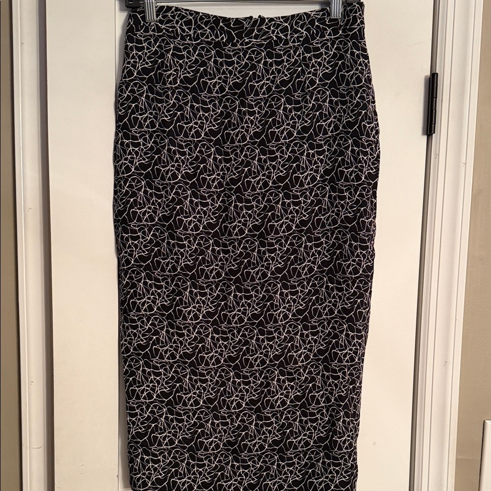 A.L.C. Black and White Patterned Pencil Skirt